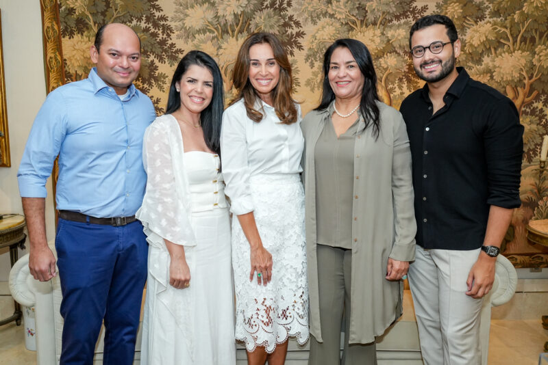 Private dinner reverencia esforço de Geyze Diniz no combate à fome