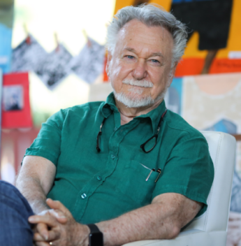 Unifor abre temporada do espetáculo “Guerra e Paz” com a presença de João Candido Portinari